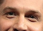 Tom Hardy eye color