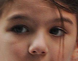 Suri Cruise eye color