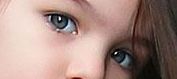 Suri Cruise eye color