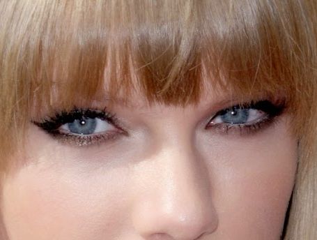 Taylor Swift eye color