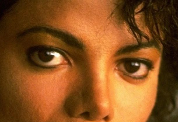 Michael Jackson eye color