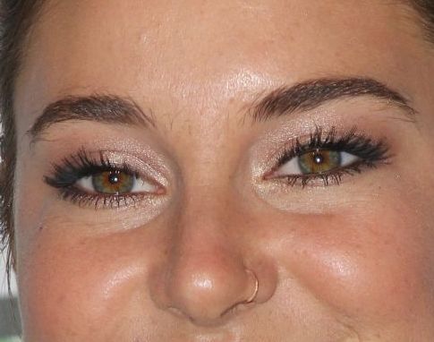 Shailene Woodley eye color