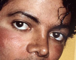 Michael Jackson eye color