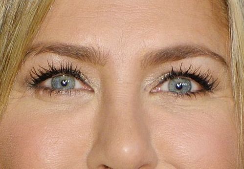 Jennifer Aniston eye color