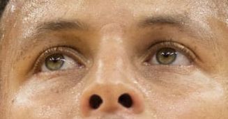 Stephen Curry eye color