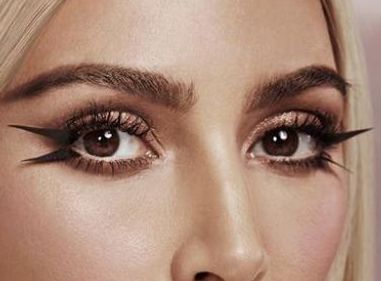 Kim Kardashian eye color