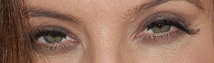 Lisa Marie Presley eye color