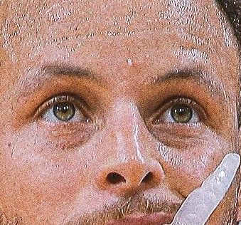 Stephen Curry eye color