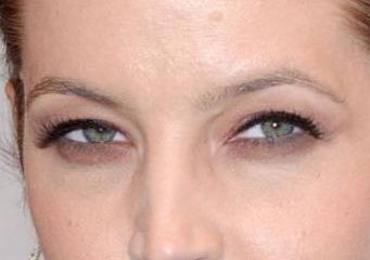 Lisa Marie Presley eye color