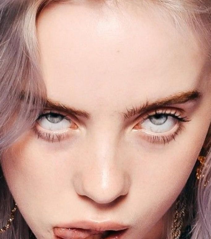 Billie Eilish eye color