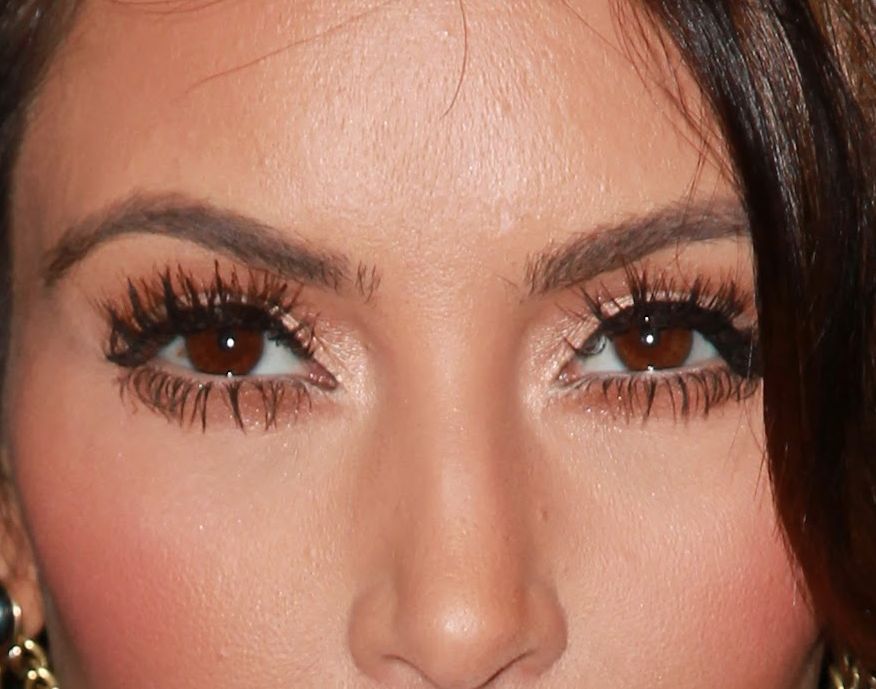 Kim Kardashian eye color