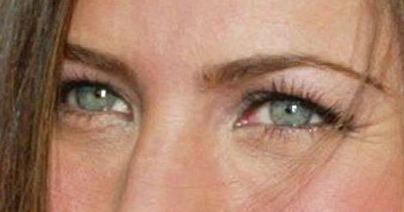 Jennifer Aniston eye color