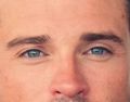 Tom Welling eye color