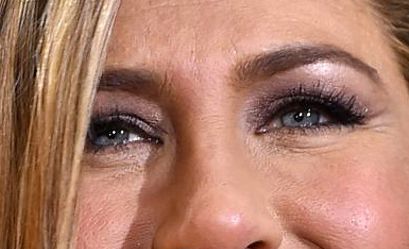 Jennifer Aniston eye color