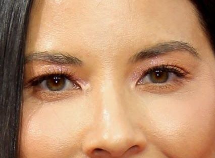 Olivia Munn eye color