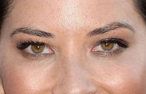 Olivia Munn eye color