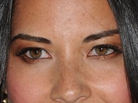 Olivia Munn eye color