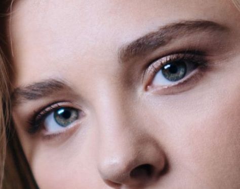 Chloe Moretz eye color