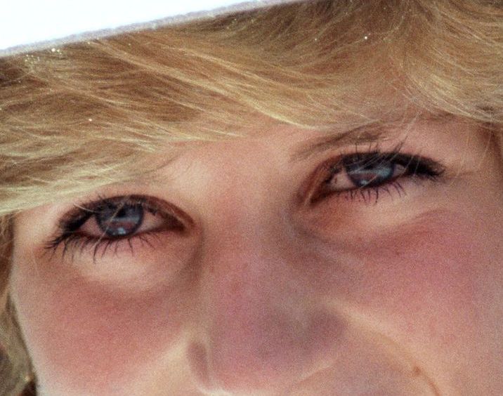 Princess Diana eye color