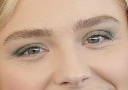 Chloe Moretz eye color