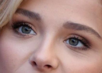 Chloe Moretz eye color