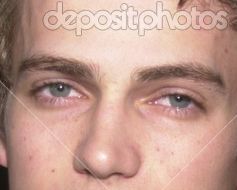 Hayden Christensen eye color