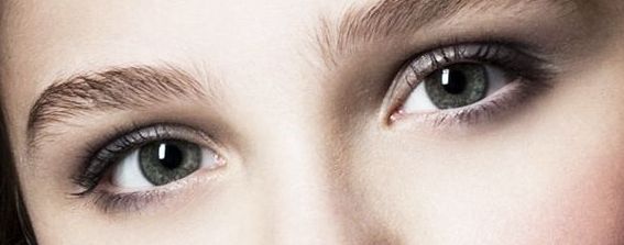 Chloe Moretz eye color