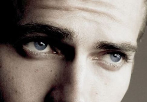 Hayden Christensen eye color