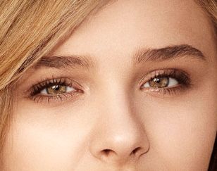 Chloe Moretz eye color