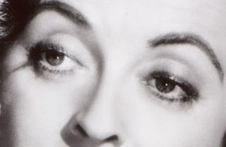 Bette Davis eye color