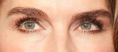 Brooke Shields eye color