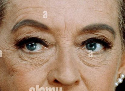 Bette Davis eye color