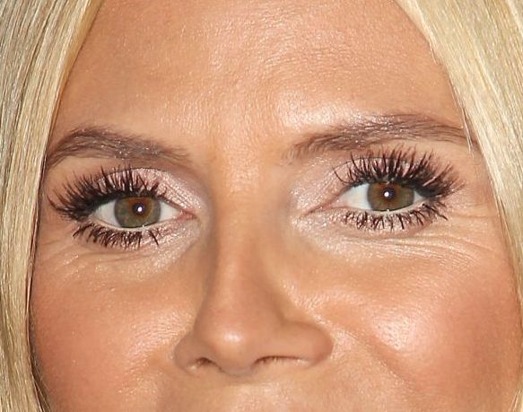 Heidi Klum eye color