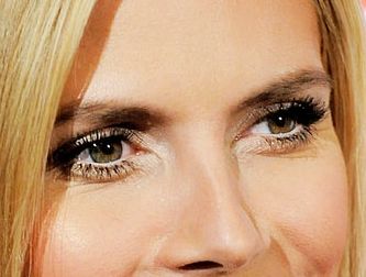 Heidi Klum eye color