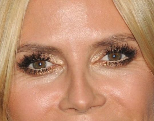 Heidi Klum eye color