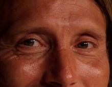 Mads Mikkelsen eye color