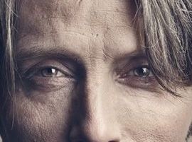 Mads Mikkelsen eye color