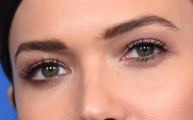 Mandy Moore eye color