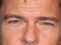 Alan Ritchson eye color