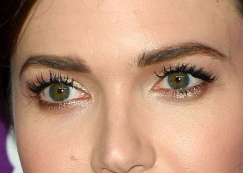 Mandy Moore eye color