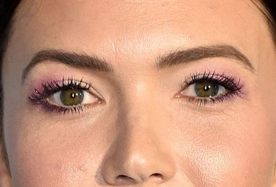 Mandy Moore eye color