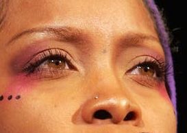 Erykah Badu eye color