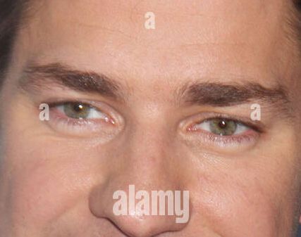 John Krasinski eye color