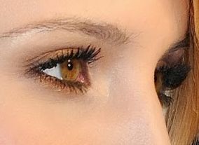 Dianna Agron eye color