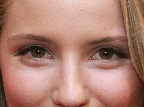 Dianna Agron eye color