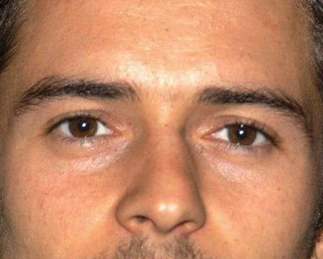 Orlando Bloom eye color