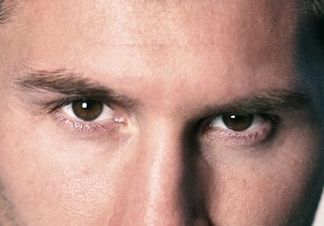 Lionel Messi eye color