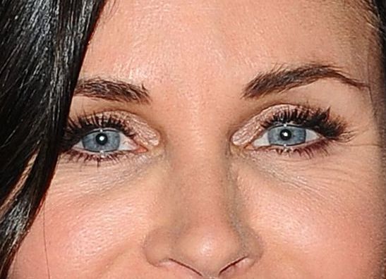 Courteney Cox eye color