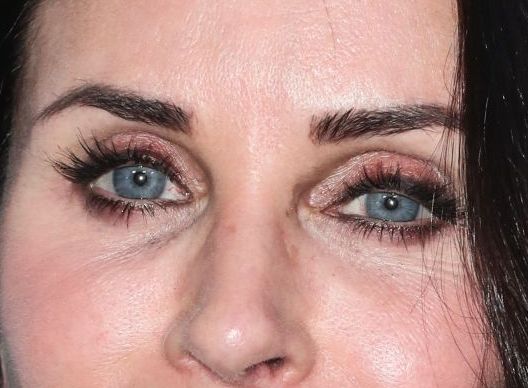 Courteney Cox eye color