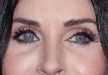 Courteney Cox eye color